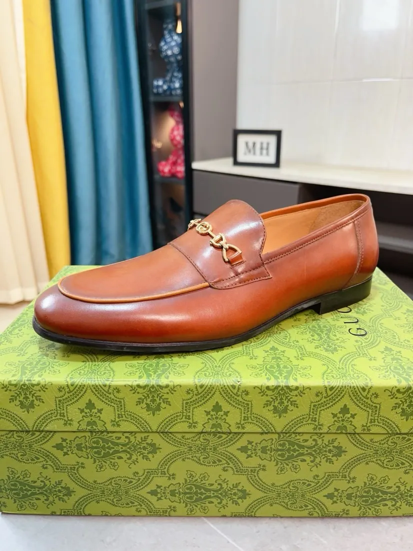 Men's shoes 💰500🌹🌹【GUCCI】The most popular classic Gucci leather shoes. Synchronized with the official website, the upper is made of Italian first-layer cowhide ➕cowhide lining, with unique brand and unique craftsmanship. Highlighting the hot style of the new year. Stop hesitating, stop wandering, get it now. Number: 38--44